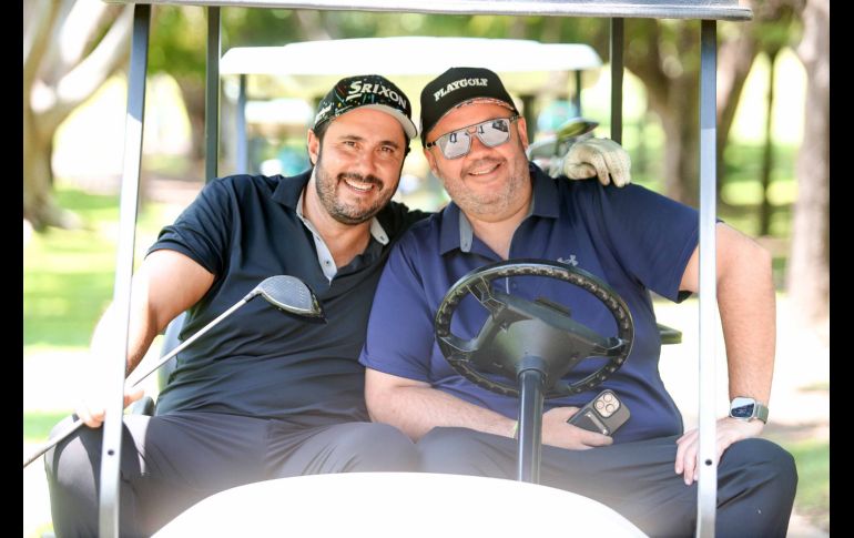 Alex y Raúl Solís. GENTE BIEN JALISCO / Torneo de golf con causa