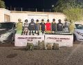 Además de los arrestos, autoridades decomisaron  armas largas, granadas, cartuchos, droga, equipo táctico, equipo de radiocomunicación y vehículos. ESPECIAL/SSPC