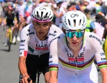El esloveno Tadej Pogacar (UAE) quedó el primer lugar de la etapa seis con un tiempo de cuatro horas con 32 minutos, seguido por Jonas Vingegaard (4h con 34') y Del Toro (4h con 35'). EFE / B. Papon