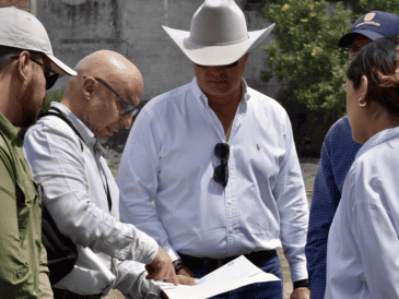 El director del SIAPA junto con autoridades del Ayuntamiento de Guadalajara, realizaron un recorrido de supervisión por los trabajos de construcción del Nuevo Tren de Potabilización en la PP1 en Miravalle. X/@siapagdl