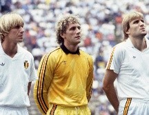 Jugadores belgas en el estadio Cuauhtémoc en el Mundial México 86. Al centro el portero Jean-Marie Pfaff, héroe de la victoria contra España. EL INFORMADOR/Archivo
