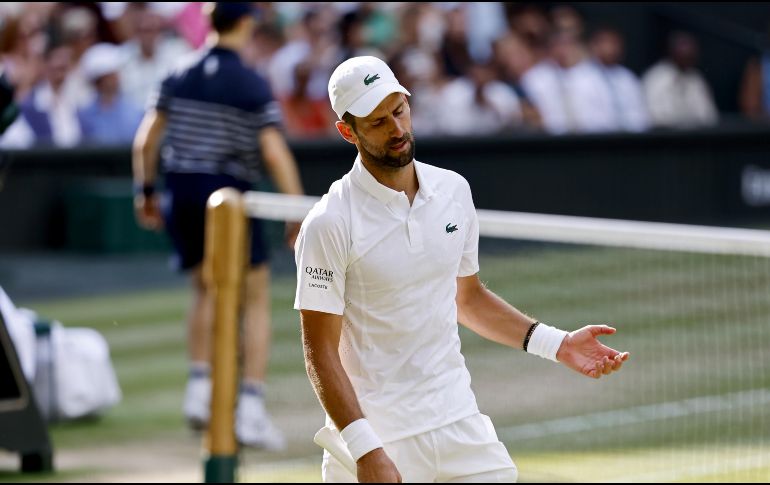 Djokovic tendrá que esperar al siguiente Grand Slam para alcanzar el título 25 de su carrera. EFE / T. Akmen