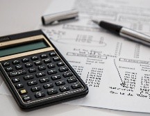 Descubre cómo el SAT monitorea tus tarjetas de débito en agosto de 2026 y aprende la regla de oro para evitar multas por discrepancia fiscal al manejar múltiples cuentas bancarias. ESPECIAL/PIXABAY