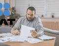 Para la mayoría de los usuarios del sistema bancario, realizar un depósito en efectivo no representa ningún problema siempre que los recursos tengan un origen lícito. SAT