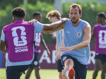 Harry Kane durante el entrenamiento de Inglaterra antes del partido contra Noruega. EFE/C. Herrera