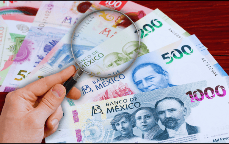 En la actualidad y en pleno 2026, el SAT ha intensificado significativamente la vigilancia sobre las operaciones bancarias cotidianas. ESPECIAL / CANVA