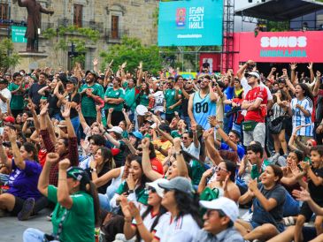 La afición noruega dominó el Fan Fest de Guadalajara, pero Inglaterra se quedó con la victoria y el festejo final. EL INFORMADOR/ J. ACOSTA.