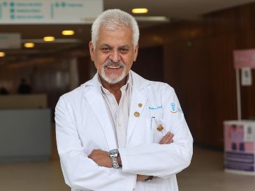 Fernando Sánchez Zubieta. El director del IJC reconoció que el hospital puede atender a un mayor número de pacientes de forma oportuna. EL INFORMADOR/A. Navarro