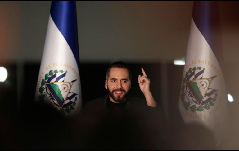 Bukele dijo en una entrevista con un youtuber español que le gustaría seguir gobernando el país centroamericano por 