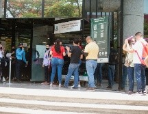 El SAT fortalece su atención gracias a la colaboración con autoridades federales y locales, lo que permite acercar trámites a más poblaciones. EL INFORMADOR/ARCHIVO