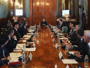 La mandataria destacó la presencia de empresas japonesas en territorio nacional y subrayó que actualmente existen mil 600 compañías de ese país establecidas en México. X/ @Claudiashein.