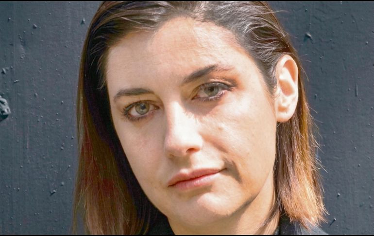 Ximena Santaolalla. La ganadora del Premio Mauricio Achar 2021 presenta su nueva novela bajo la edición de Random House. ESPECIAL