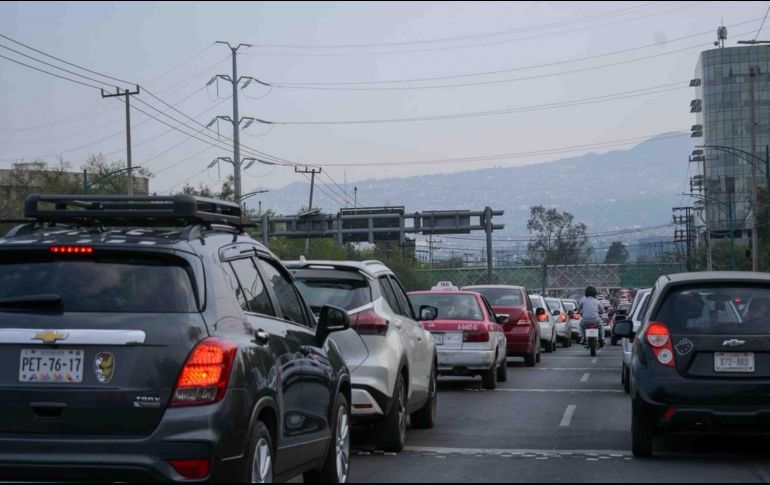 El programa Hoy No Circula se aplica de las 5:00 a las 22:00 horas en todas las alcaldías de la Ciudad de México y en tres zonas conurbadas del Estado de México. SUN/S. Cadena