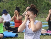 El espíritu, si bien está conectado a la religión, es un proceso más personal e íntimo que se puede trabajar con la intención de lograr vivir en paz. UNSPLASH / A. Yoga Ashram