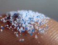 La preocupación por los efectos de los microplásticos en el cuerpo humano ha ido en aumento entre la comunidad médica. ESPECIAL