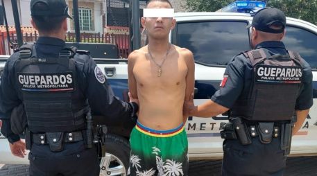 Con base en el señalamiento realizado por el denunciante y los indicios localizados en el lugar, los policías detuvieron a quien fue identificado por las autoridades como Joel 