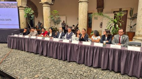 Legisladores, como Tonantzin Cárdenas, Leonardo Almaguer o Tonatiuh Bravo, declararon su rechazo a cualquier esquema de privatizar al Siapa. EL INFORMADOR / M. Hernández