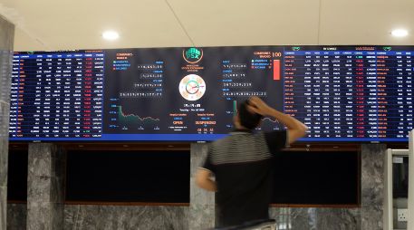 Aunque en esta jornada Wall Street tuvo ganancias generalizadas, a nivel global hubo cierres mixtos. EFE/. Khan