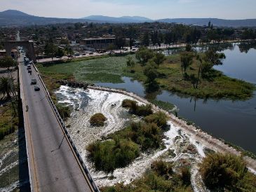 Conagua declaró que, en el caso del saneamiento del Lerma-Santiago, el avance de la primera etapa de la limpieza del río es del 90 por ciento. EL INFORMADOR / ARCHIVO
