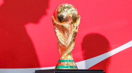 Actualmente, la FIFA ya no permite que una Selección conserve el trofeo original tras obtener tres títulos en diferentes Mundiales. IMAGO7/ARCHIVO