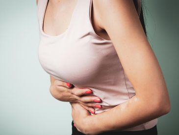 Los síntomas del Ciclosporiasis suelen aparecer aproximadamente una semana después del contagio. UNSPLASH / S. BUGHDARYAN