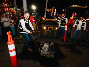 La campaña "Bacheando Ando" busca atender los baches de las calles en la zona Valle, en la zona Centro, Valle Sur y Valle Norte de Tlajomulco. ESPECIAL