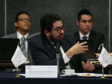 Óscar Langlet González fue uno de los colaboradores más cercanos del extitular de la FGR, Alejandro Gertz Manero. X/@FGRMexico