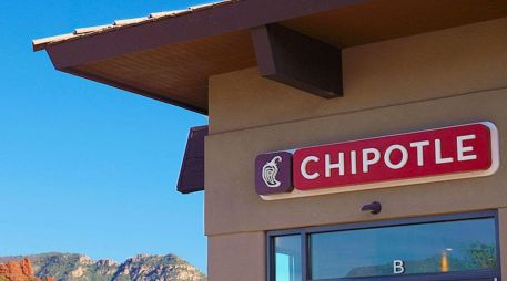 Chipotle llegó oficialmente a México con la apertura de su primer restaurante, donde ofrecerá su característico menú. INSTAGRAM/@chipotle
