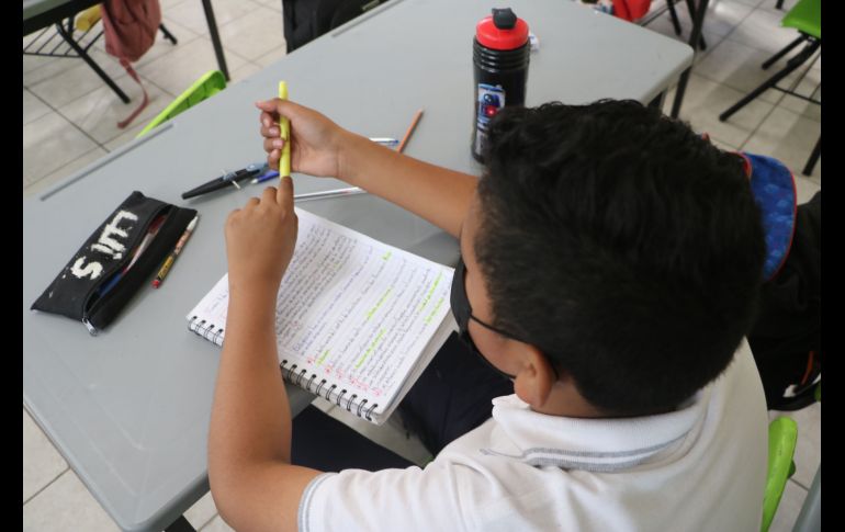 El Gobierno de México entregará en agosto un apoyo de 2 mil 500 pesos por estudiante de primaria pública para el Ciclo Escolar 2026-2027. EL INFORMADOR/ARCHIVO