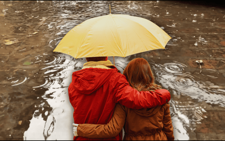 La probabilidad de lluvia aumentará drásticamente a partir de las 17:00 horas en varios puntos de la ciudad. ESPECIAL / CANVA