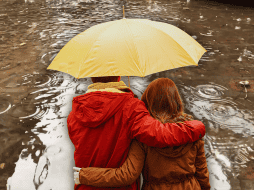 La probabilidad de lluvia aumentará drásticamente a partir de las 17:00 horas en varios puntos de la ciudad. ESPECIAL / CANVA