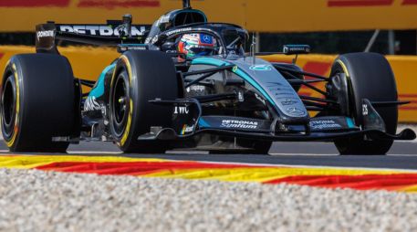 El italiano Kimi Andrea Antonelli (Mercedes), líder del campeonato, que marcó el mejor tiempo este viernes en la jornada de entrenamientos libres para el Gran Premio de Bélgica, el décimo del Mundial de Fórmula Uno, que se disputa en el circuito de Spa-Francorchamps EFE/O. MATTHYS