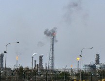 La tensión por el control del estrecho de Ormuz amenaza el suministro global de petróleo. AP/ARCHIVO