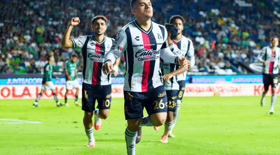 Rocha vivió una noche especial al volver a marcar en el estadio donde inició su carrera profesional. IMAGO7/D. MUÑOZ