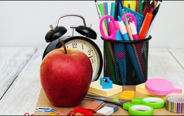El inicio del nuevo ciclo escolar está programado oficialmente para el 31 de agosto de 2026. ESPECIAL / CANVA