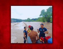 El despliegue de las unidades de rescate se ejecutó de forma simultánea en ambos municipios para garantizar el menor tiempo de respuesta posible. FACEBOOK / Protección Civil y Bomberos Puerto Vallarta