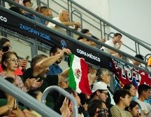 Espectadores disfrutan de la Copa México 2026 en el Centro Acuático Skarch. ESPECIAL / CODE Jalisco