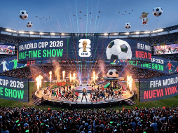 La FIFA prepara una final sin precedentes para la Copa Mundial 2026. Además del esperado duelo entre España y Argentina, el partido incluirá por primera vez un show de medio tiempo. ESPECIAL/IA