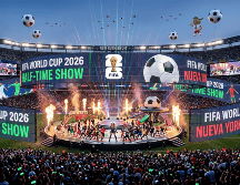 La FIFA prepara una final sin precedentes para la Copa Mundial 2026. Además del esperado duelo entre España y Argentina, el partido incluirá por primera vez un show de medio tiempo. ESPECIAL/IA