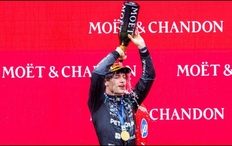 El piloto italiano Andrea Kimi Antonelli (Mercedes), el circuito de Spa-Francorchamps, el más largo del Mundial con 7.004 metros, donde se adjudicó su sexta victoria de la temporada. EFE/O. MATTHYS