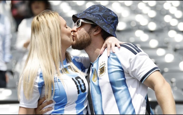 Aficionados de Argentina, previo a la final del Mundial 2026 entre España y Argentina, en el Estadio de Nueva York/Nueva Jersey, en Estados Unidos. EFE / S. Thew