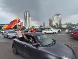 La lluvia no apagó la fiesta en la Glorieta Minerva. EL INFORMADOR / O. GONZÁLEZ
