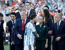 La actitud de algunos jugadores de Argentina generó críticas en redes sociales. EFE/ L. Jr