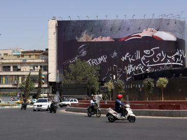 La alerta de viaje se da en medio de un tenso intercambio de ataques entre Estados Unidos e Irán que ya cumple 10 días. EFE/A. Taherkenareh