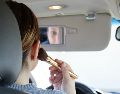 Además de recurrir a esta técnica de maquillaje, mantener buenos hábitos de descanso y cuidado de la piel puede mejorar la apariencia de las ojeras a largo plazo. ESPECIAL