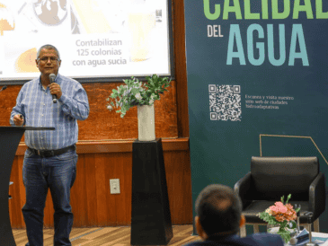 El especialista en gestión de agua y recursos hídricos, Josué Sánchez Tapetillo, propuso la creación de un observatorio ciudadano para vigilar al SIAPA. EL INFORMADOR / A. NAVARRO