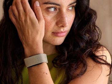 El precio oficial de la CIRQA Smart Band en México se ha fijado en $4,099 pesos mexicanos, una cifra sumamente competitiva si consideramos el robusto ecosistema de funciones que ofrece. ESPECIAL
