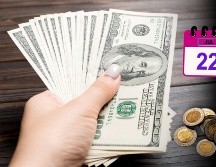 Este miércoles, la cotización del dólar se ha movido dentro de un rango de 17.39 a 17.43 pesos por unidad, mientras los inversionistas han mantenido una postura de cautela ante diversos factores internacionales y locales. ESPECIAL / CANVA