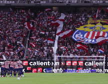 Chivas agotó la totalidad de los abonos disponibles para la temporada 2026-2027. X/@Chivas