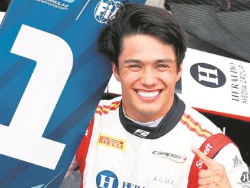Noel León. Con apenas 21 años, el regiomontano busca aprovechar el impulso del automovilismo nacional. ESPECIAL